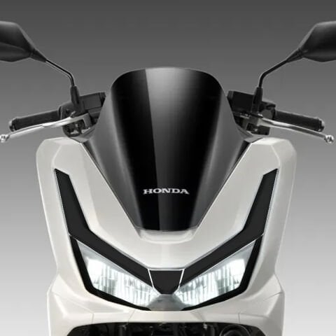 HONDA PCX 2025-2026 UYUMLU GENİŞ FAR ÜSTÜ FİLM SİYAH