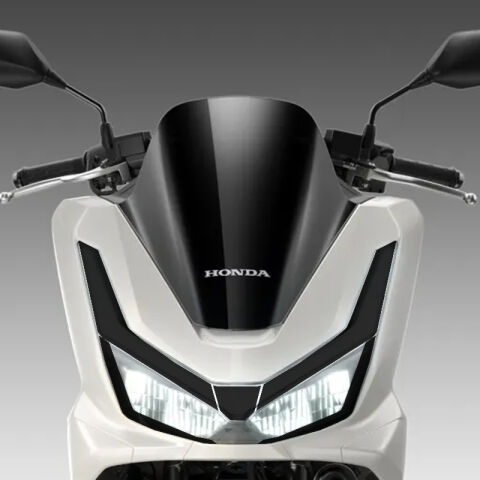 HONDA PCX 2025 - 2026 UYUMLU GENİŞ FAR ÜSTÜ FİLM SİYAH