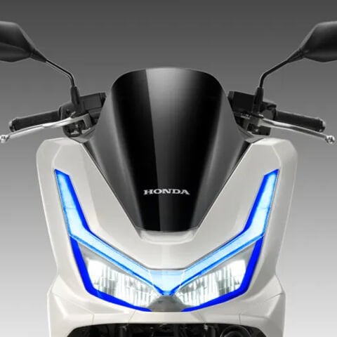 HONDA PCX 2025-2026 UYUMLU GENİŞ FAR ÜSTÜ FİLM MAVİ